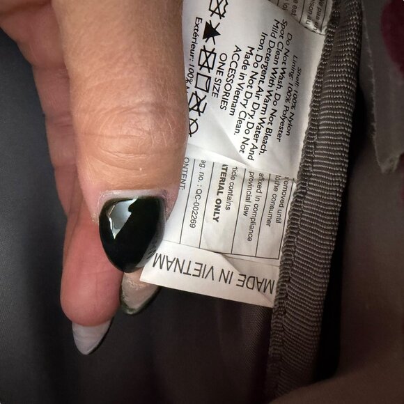 Eddie Bauer Sling Bag Purple Gorpcore Hiking Camping Outdoor Tactical - Picture 8 of 9